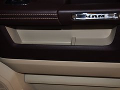 RAM Trucks霸王龙 2014款 5.7L 长角版