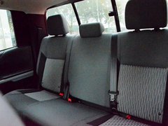 坦途 2014款 5.7L SR5 TRD版