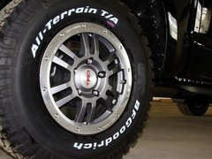坦途 2014款 5.7L SR5 TRD版