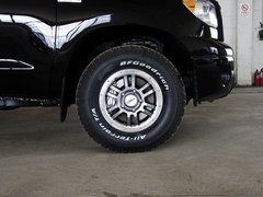 坦途 2014款 5.7L SR5 TRD版