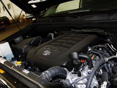 坦途 2014款 5.7L SR5 TRD版