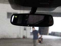 坦途 2014款 5.7L SR5 TRD版