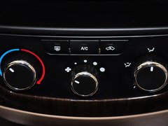 五菱荣光 2014款 1.2L S 标准型