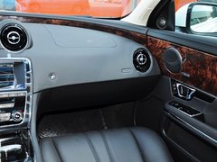 捷豹  XJL 3.0 SC