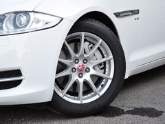 捷豹XJ 2014款 XJL 3.0 SC 两驱全景商务版