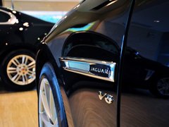 捷豹XJ 2014款 XJL 3.0 SC 四驱全景商务版