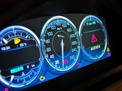 捷豹XJ 2014款 XJL 3.0 SC 四驱全景商务版