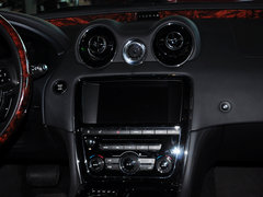 捷豹XJ 2013款 3.0SC 自动 四驱 旗舰商务版