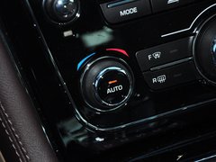 捷豹XJ 2014款 XJL 3.0 SC 四驱全景商务版