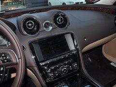 捷豹XJ 2014款 XJL 3.0 SC 四驱全景商务版