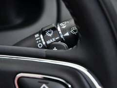 捷豹XJ 2015款 XJL 2.0T 两驱典雅商务版