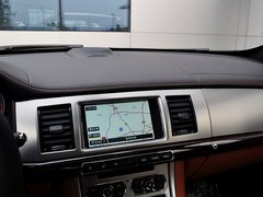 捷豹XF 2014款 XF 2.0T 奢华版