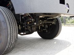 福特F650 2011款 F650 基本型