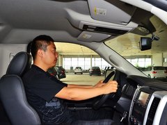 RAM Trucks霸王龙 2014款 Ram1500 5.7L R/T 改装两门版