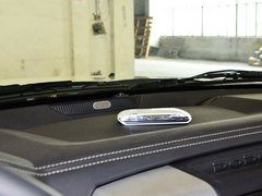 RAM Trucks霸王龙 2014款 Ram1500 5.7L R/T 改装两门版