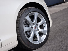 凯迪拉克ATS 2014款 28T 精英型