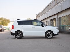 中兴  1.5L 手动 车辆正右侧