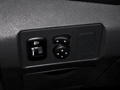 智尚S30 2014款 1.5L 手动 精英型 5座
