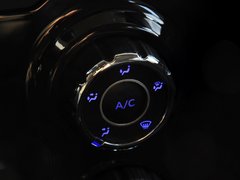 智尚S30 2014款 1.5L 手动 精英型 5座