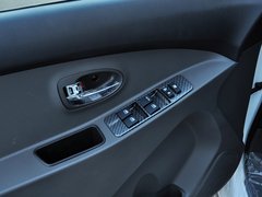 智尚S30 2014款 1.5L 手动 豪华型 5座