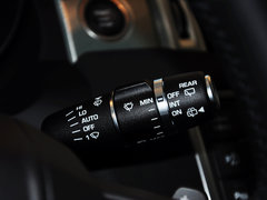 揽胜极光（进口） 2014款 2.0T 5门 耀享版 5座
