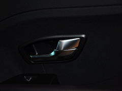 揽胜极光（进口） 2014款 2.0T 5门 耀享版 5座