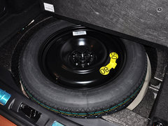 揽胜极光（进口） 2014款 2.0T 5门 耀动版 5座