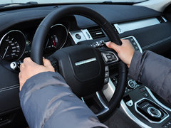 揽胜极光（进口） 2014款 2.0T 5门 耀动版 5座