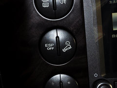 荣威W5 2014款 1.8T 4WD 豪域特装版