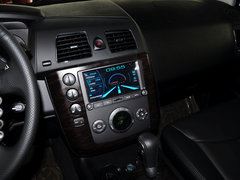 荣威W5 2014款 1.8T 4WD 豪域特装版