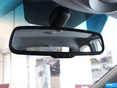 荣威W5 2014款 1.8T 4WD 豪域特装版