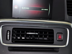 沃尔沃V60 2014款 3.0T T6 AWD 个性运动版