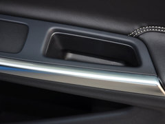 沃尔沃V60 2014款 3.0T T6 AWD 个性运动版