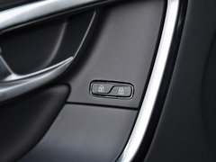 沃尔沃XC60(进口) 2014款 改款T5 2.0T 个性运动版