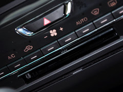 Ghibli 2014款 3.0T 自动 S Q4