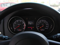 北京BJ40 2014款 2.4L 手动 穿越版