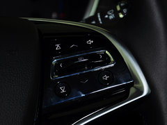 凯迪拉克SRX 2014款 3.0L 豪华型 5座