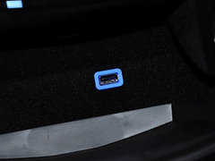 凯迪拉克SRX 2014款 3.0L 豪华型 5座