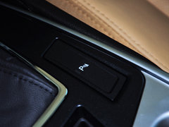 凯迪拉克SRX 2014款 3.0L 豪华型 5座