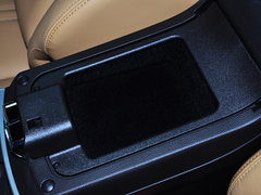 凯迪拉克SRX 2014款 3.0L 豪华型 5座
