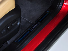 凯迪拉克SRX 2014款 3.0L 豪华型 5座