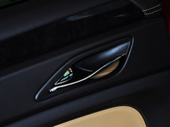 凯迪拉克SRX 2014款 3.0L 豪华型 5座