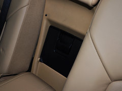 凯迪拉克SRX 2014款 3.0L 豪华型 5座