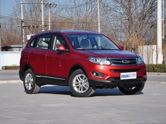 奇瑞汽车  2.0L 手动 车辆右侧45度角