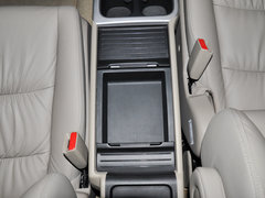 奥德赛 2014款 2.4L 自动 精英版 7座
