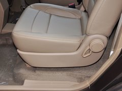五菱宏光 2014款 1.5L 手动 S 豪华型