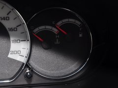 五菱宏光 2014款 1.5L 手动 S 豪华型