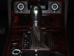 途锐 2014款 3.0TSI V6 新锐版 5座