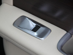 捷豹XF 2014款 2.0T Style Club限量版