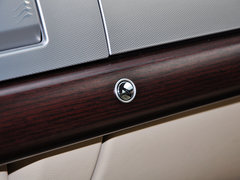 捷豹XF 2014款 2.0T Style Club限量版